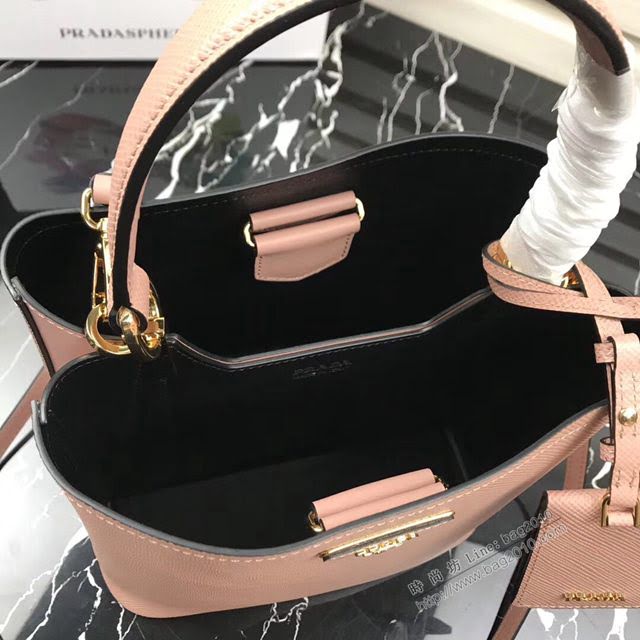 prada女包 普拉達專櫃最新款手提肩背包 1BA215 Prada Double Saffiano皮革手袋 Prada進口牛皮水桶包  pyd2175